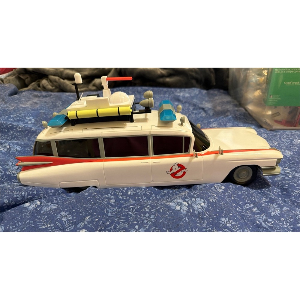 Ecto-1 Popcorn Container GHOSTBUSTERS Movie Frozen Empire NEW 2024
